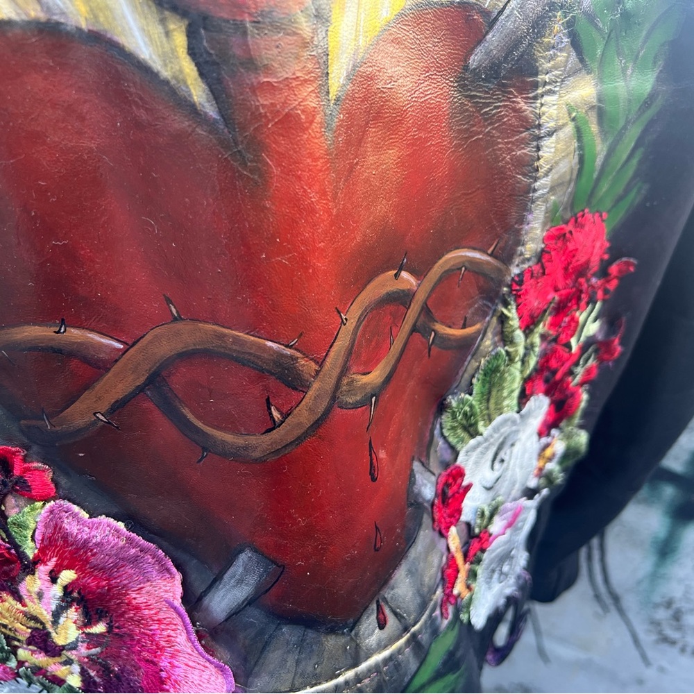 Iconic Sacred Heart Painted Leather Jacket L - Picture 16 of 16